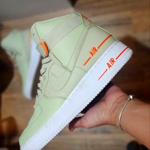 Nike Air Force 1